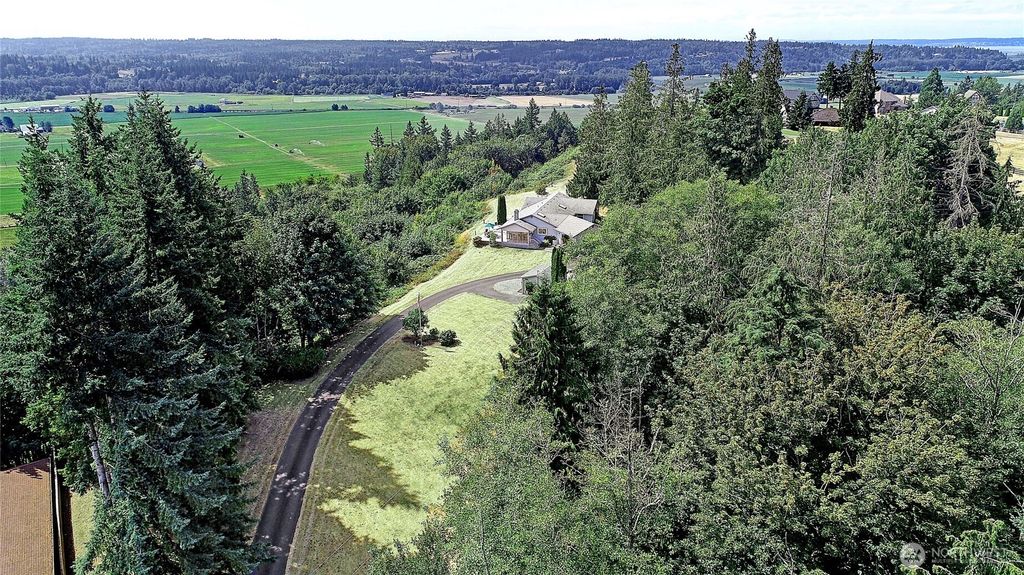Photo of 2920 254th ST NW St, Stanwood, WA 98292 (MLS # 2417958)