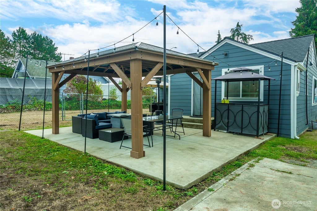 Photo of 311 Judson Street S, Tacoma, WA 98444 (MLS # 2571749)