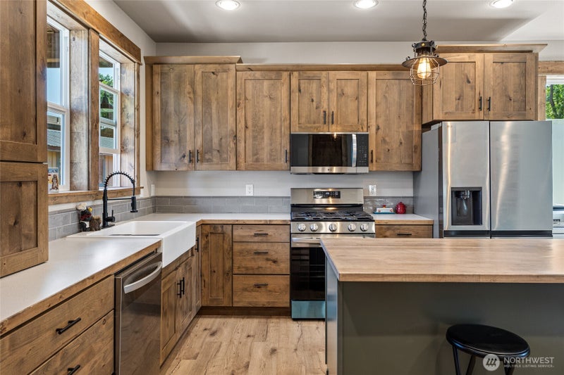 91 Twin Lakes Road