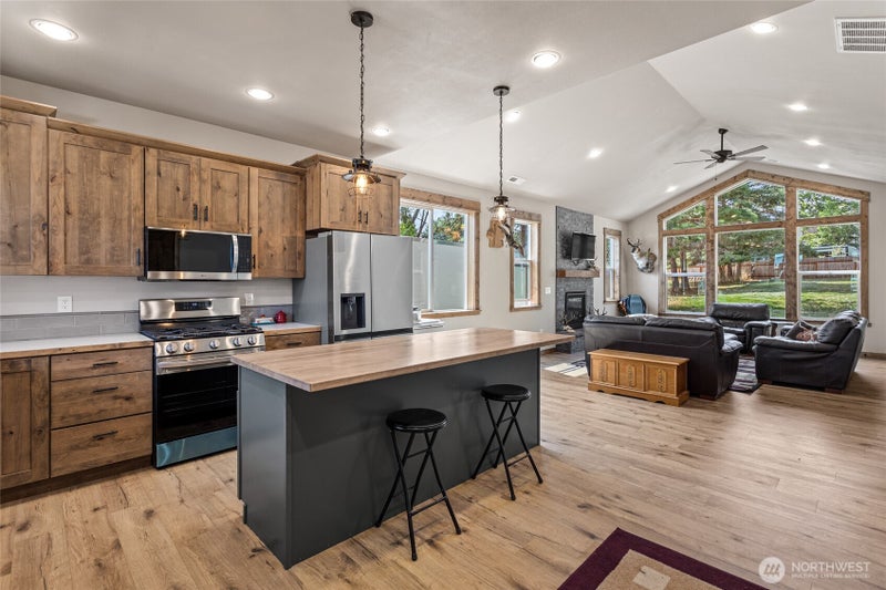 91 Twin Lakes Road
