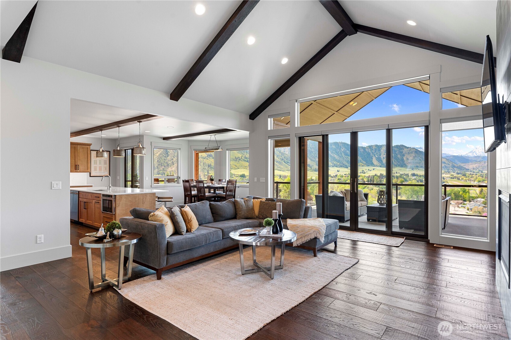 106 Mt Cashmere Place