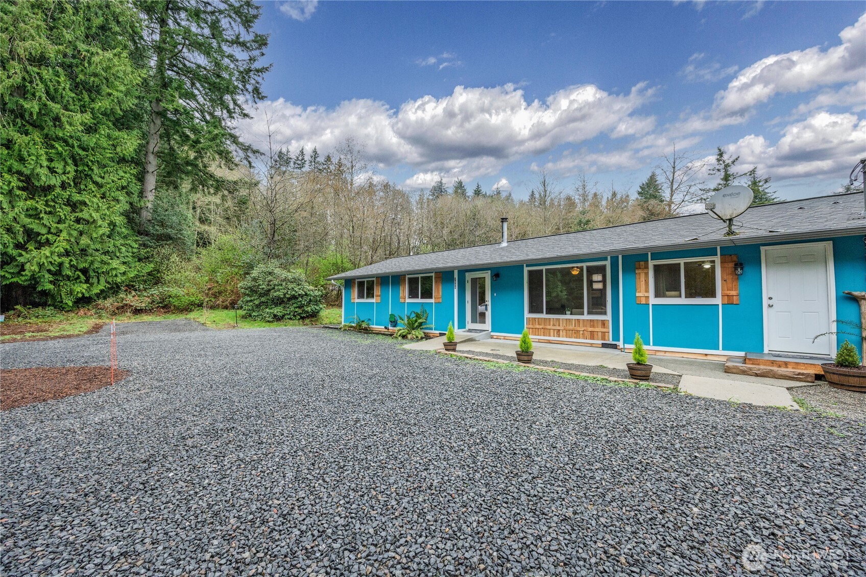 3050 NE Sawdust Hill Road