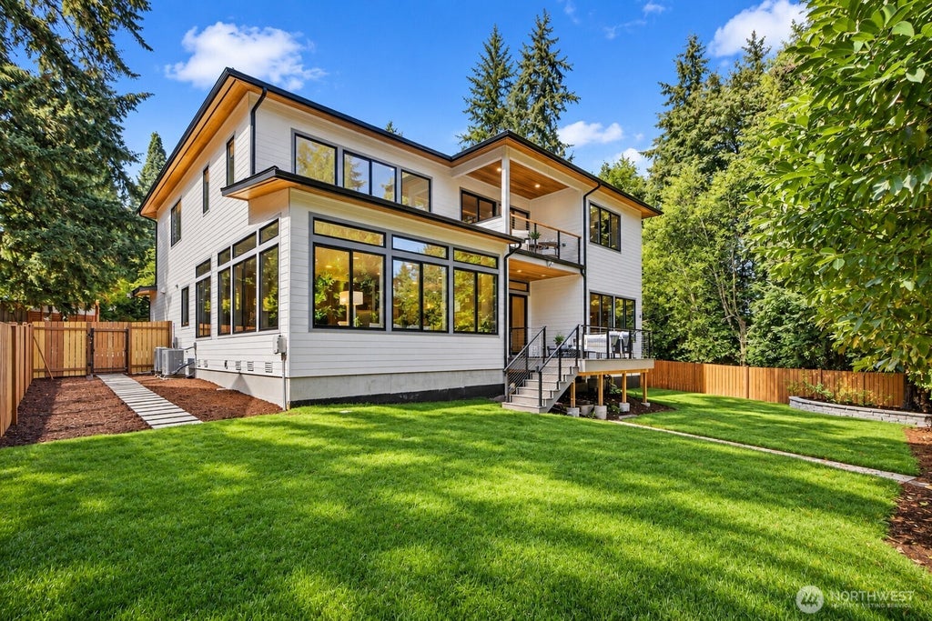 Photo of 13344 SE Newport Way, Bellevue, WA 98006 (MLS # 2594002)