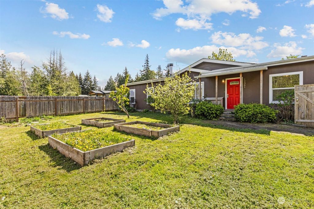 Photo of 12361 NE Douglas Drive, Kingston, WA 98346 (MLS # 2240051)