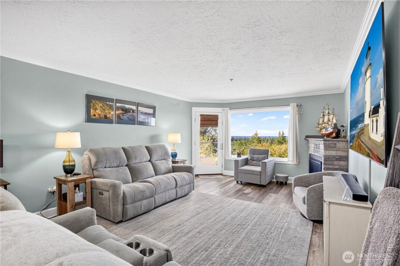 2815 Willows Road 110