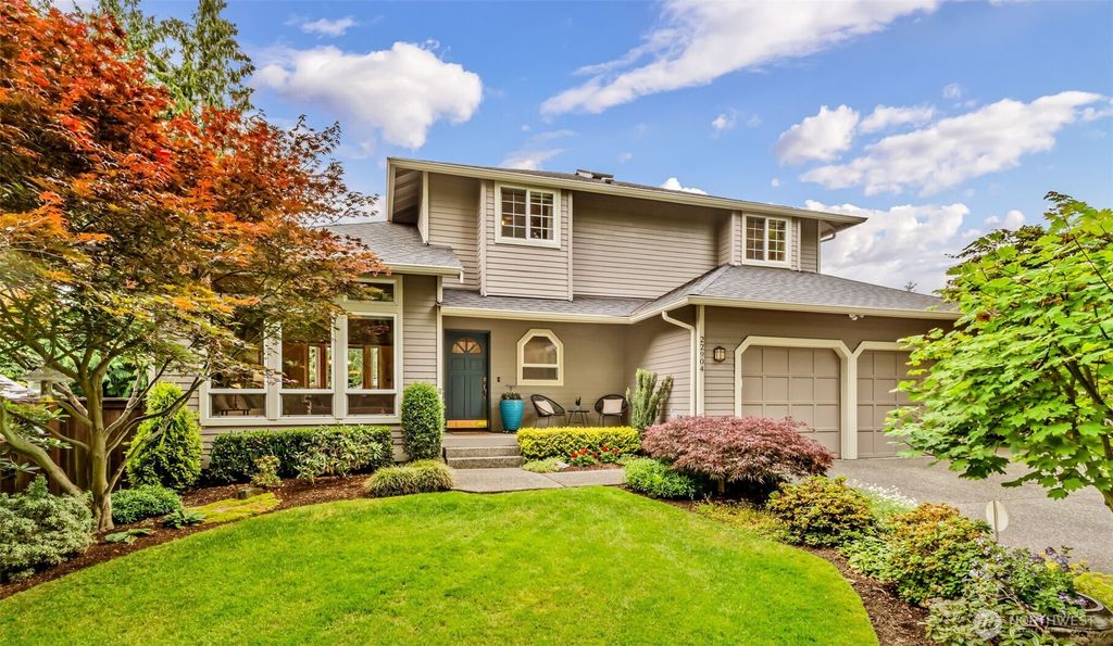 Photo of 22904 84th Avenue W, Edmonds, WA 98026 (MLS # 2405154)