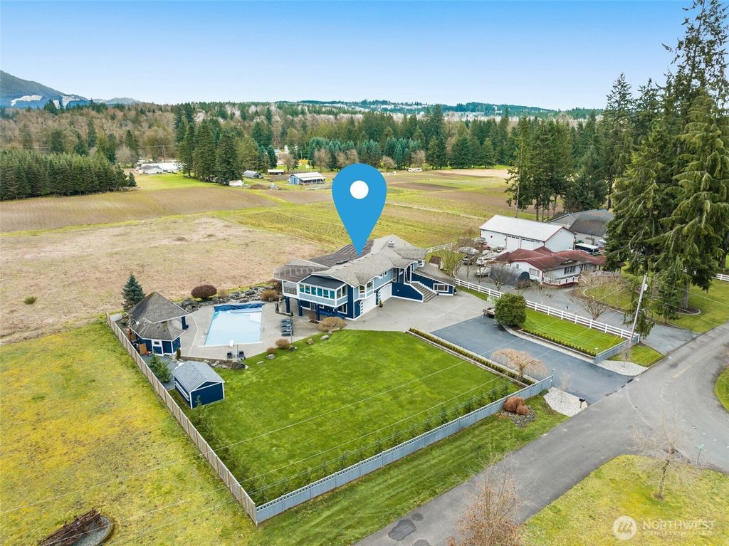 Photo of 7909 154th Drive NE, Lake Stevens, WA 98258 (MLS # 2491092)