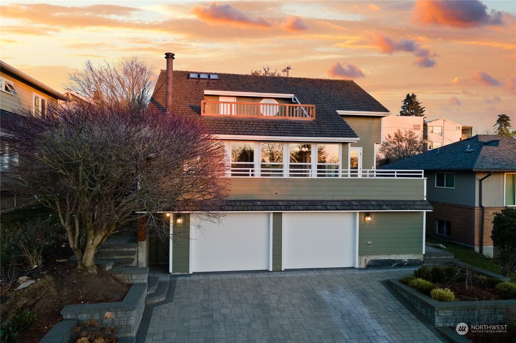 Photo of 4006 45th Avenue SW, Seattle, WA 98116 (MLS # 2327210)