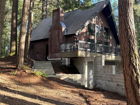 Photo of 2103 46th Avenue NE, Olympia, WA 98506 (MLS # 2473469)