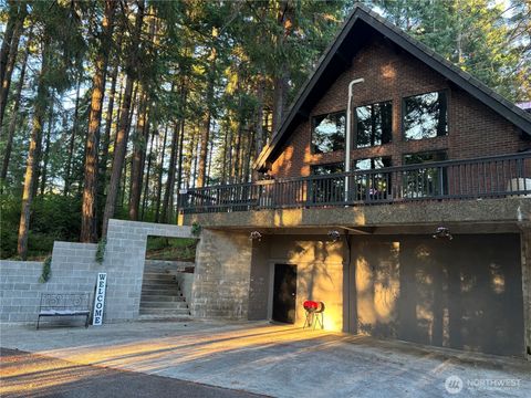 Photo of 2103 46th Avenue NE, Olympia, WA 98506 (MLS # 2473469)
