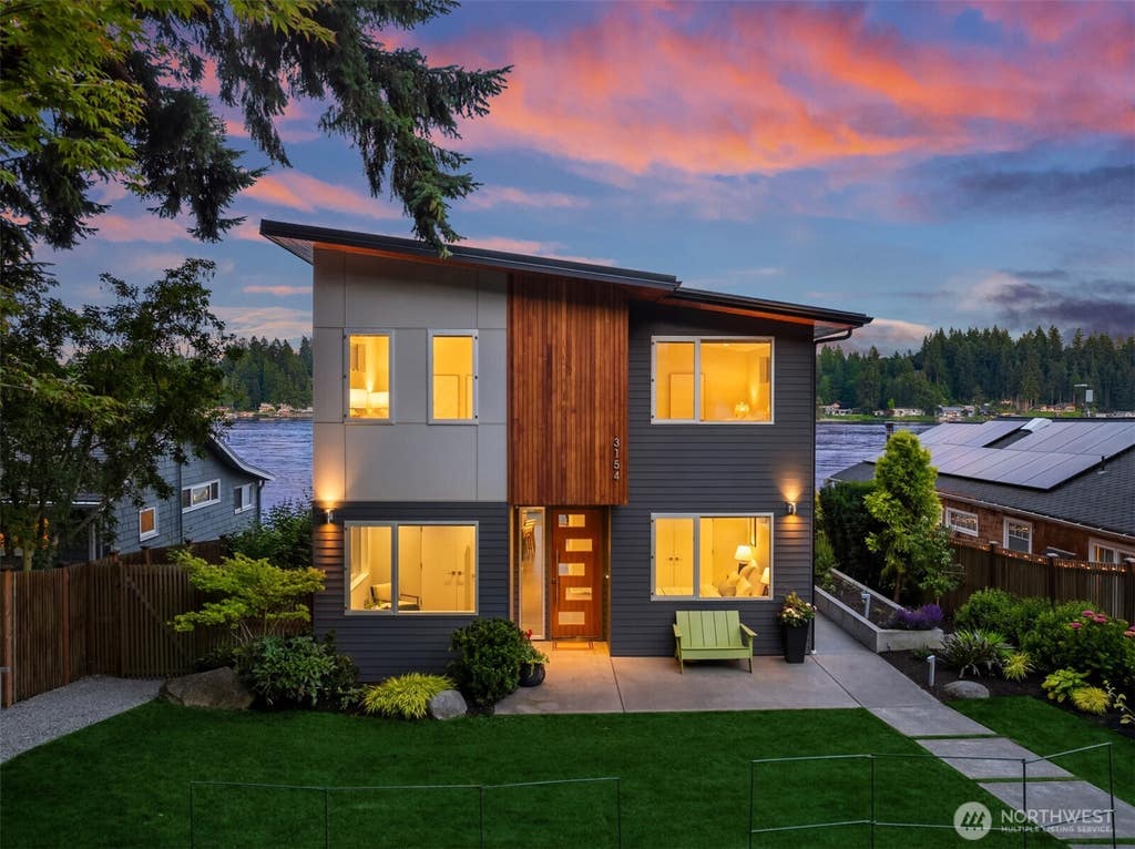Photo of 3154 Point White Drive NE, Bainbridge Island, WA 98110 (MLS # 2550475)