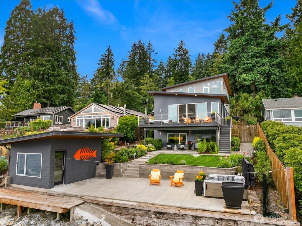 Photo of 3154 Point White Drive NE, Bainbridge Island, WA 98110 (MLS # 2550475)