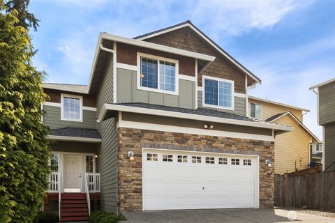 Photo of 2630 145th Street SW #7, Lynnwood, WA 98087 (MLS # 2516990)