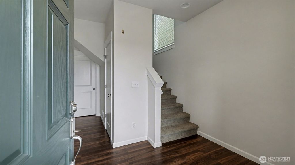 Photo of 20024 90th Place S, Kent, WA 98031 (MLS # 2470481)