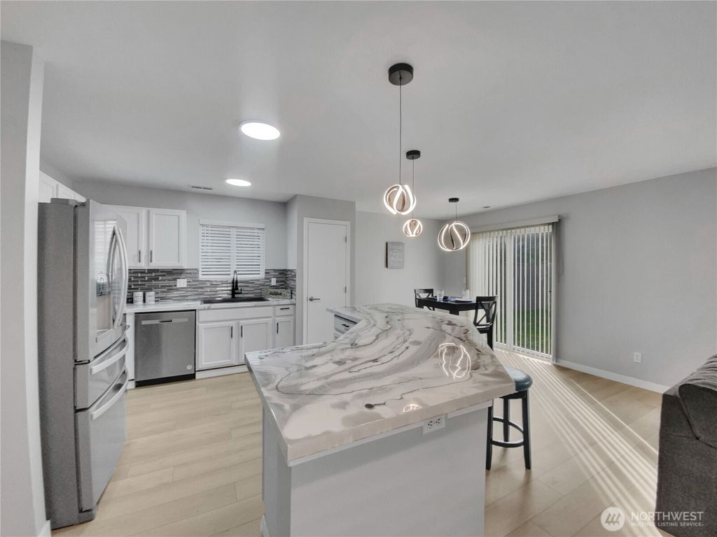 Photo of 6242 71st Avenue Ct W, University Place, WA 98467 (MLS # 2472347)