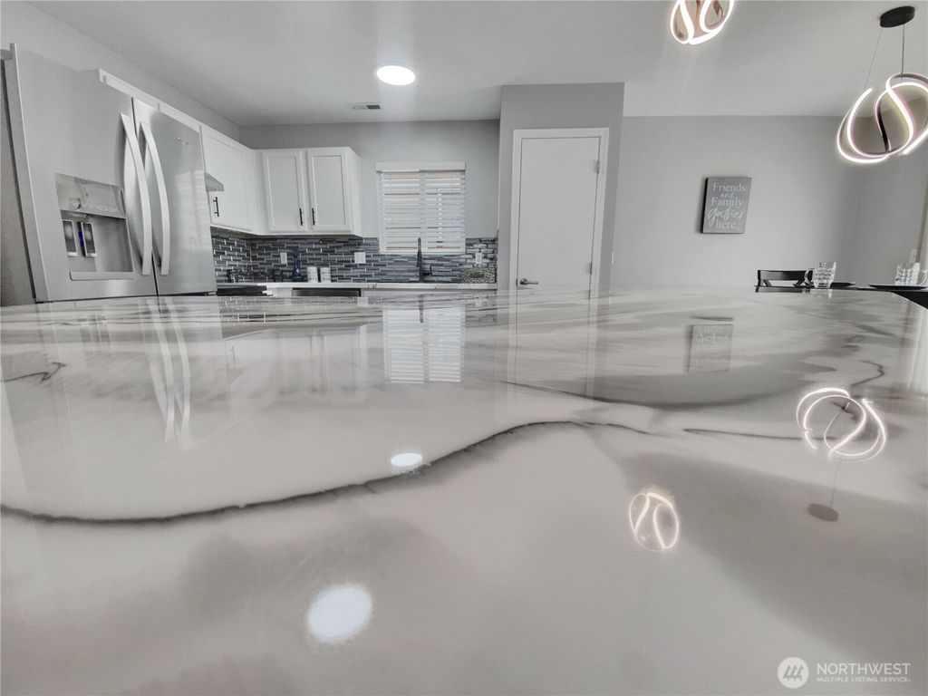 Photo of 6242 71st Avenue Ct W, University Place, WA 98467 (MLS # 2472347)