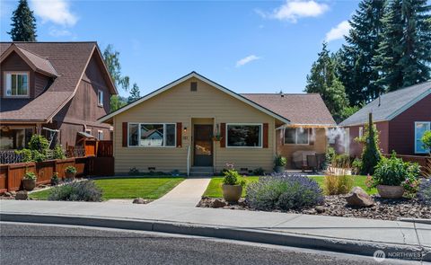 Photo of 121 Benton Street, Leavenworth, WA 98826 (MLS # 2408657) Photo of 121 Benton Street, Leavenworth, WA 98826 (MLS # 2408657)