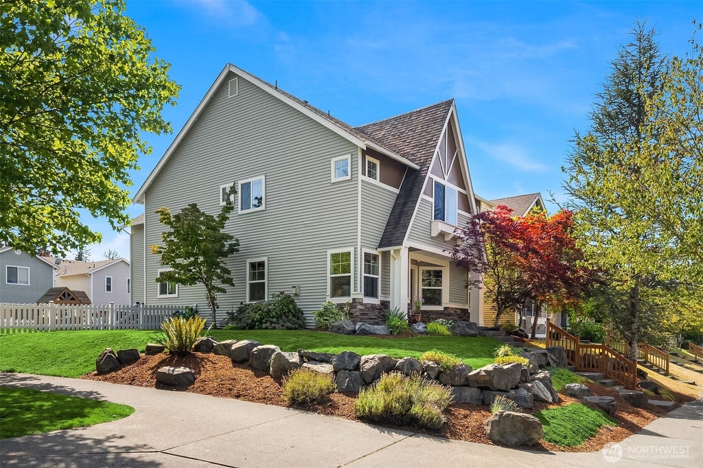 Photo of 33915 SE Odell Street, Snoqualmie, WA 98065 (MLS # 2574980)