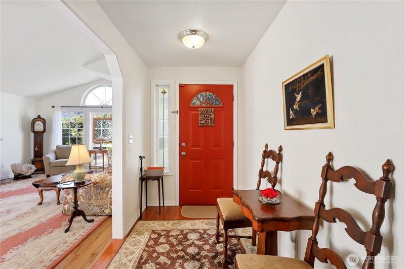 2329 Woodfield Loop SE
