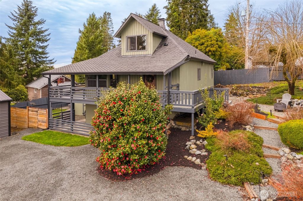 Photo of 25710 Pacific St St, Black Diamond, WA 98010 (MLS # 2493862)