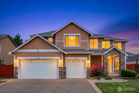 Photo of 2413 12th Avenue NW, Puyallup, WA 98371 (MLS # 2565709)