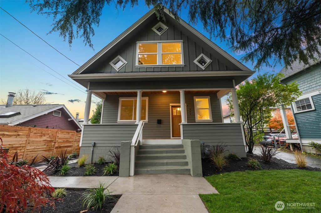 Photo of 349 16th Avenue, Seattle, WA 98122 (MLS # 2453092)