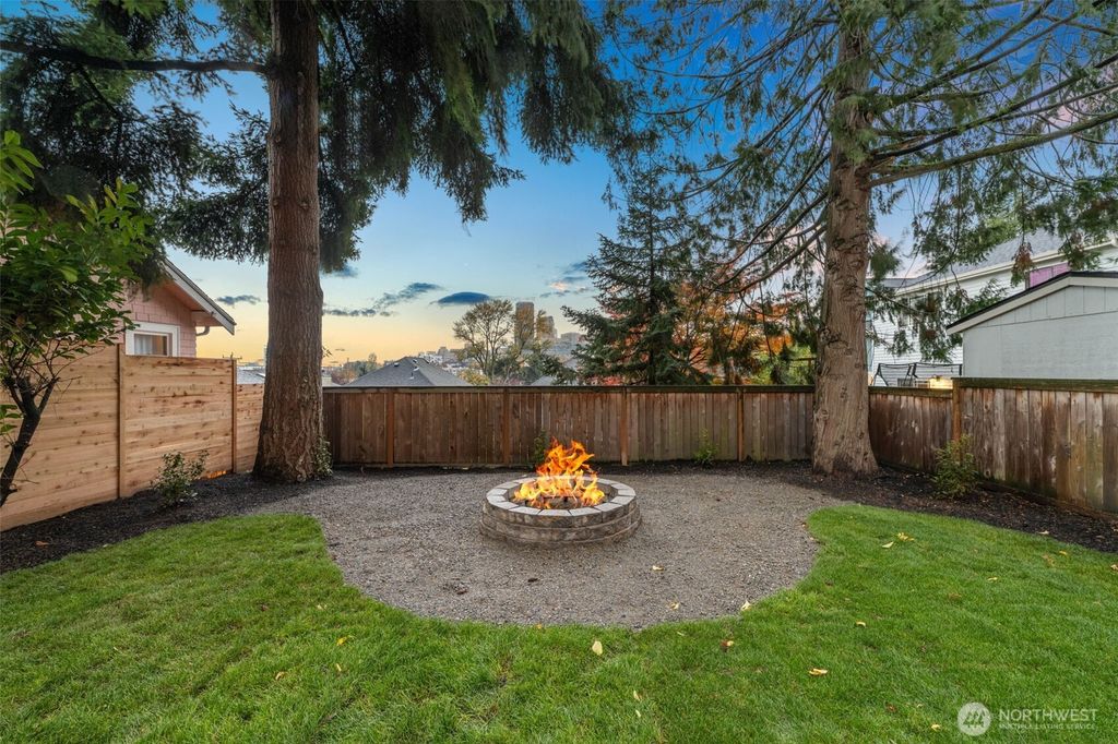 Photo of 349 16th Avenue, Seattle, WA 98122 (MLS # 2453092)