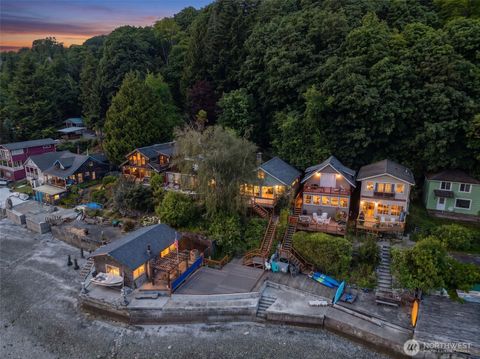 Photo of 28243 Manzanita Beach Road SW, Vashon, WA 98070 (MLS # 2535959)