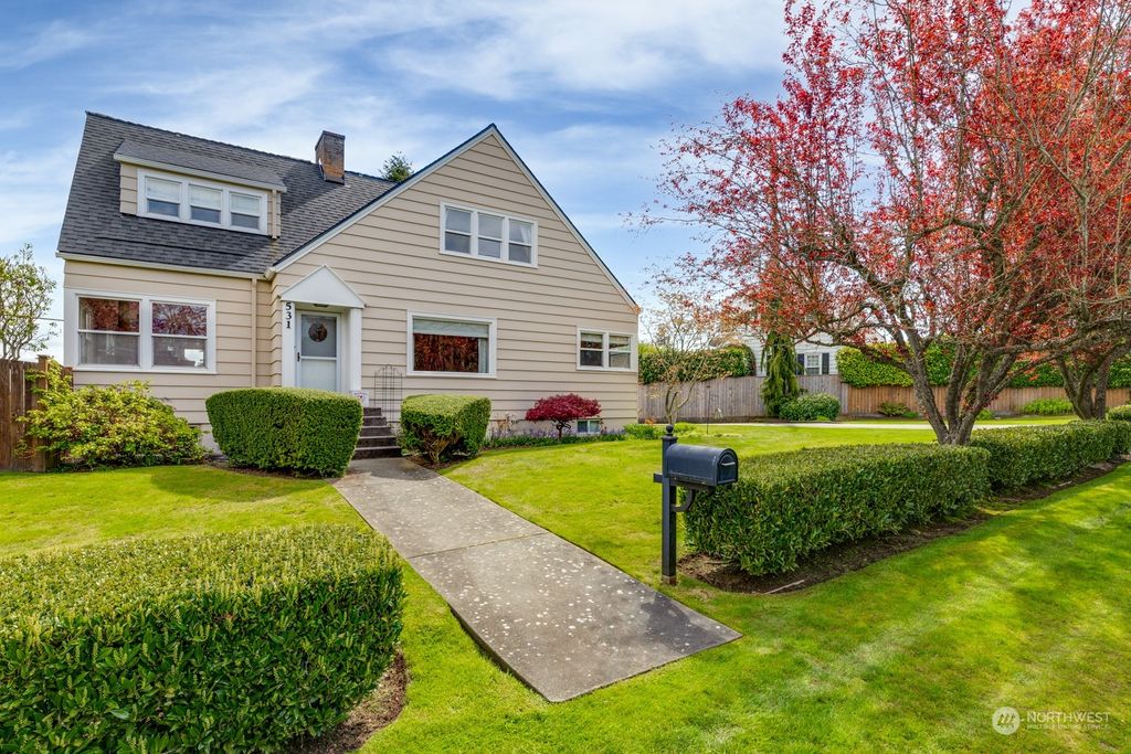Photo of 531 Alverson Boulevard, Everett, WA 98201 (MLS # 2223330)