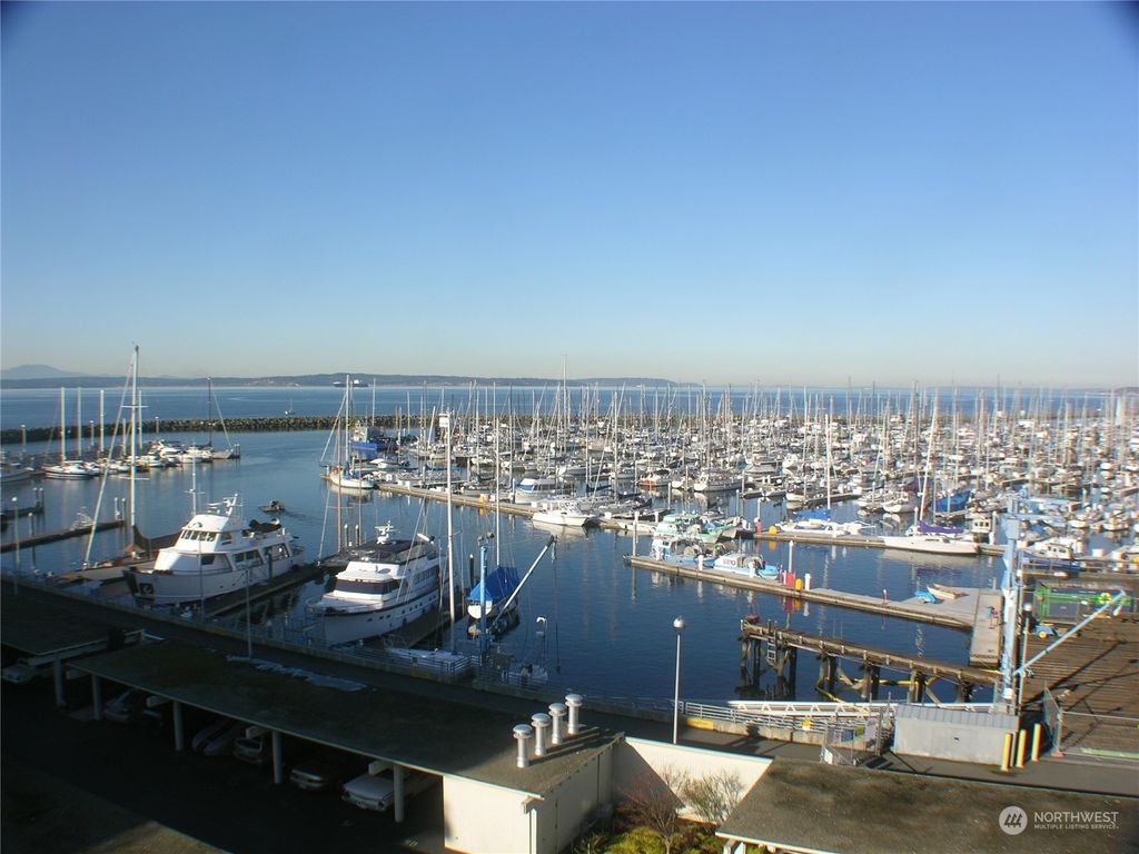 Photo of 6535 Seaview Avenue NW #B605, Seattle, WA 98117 (MLS # 2189816)