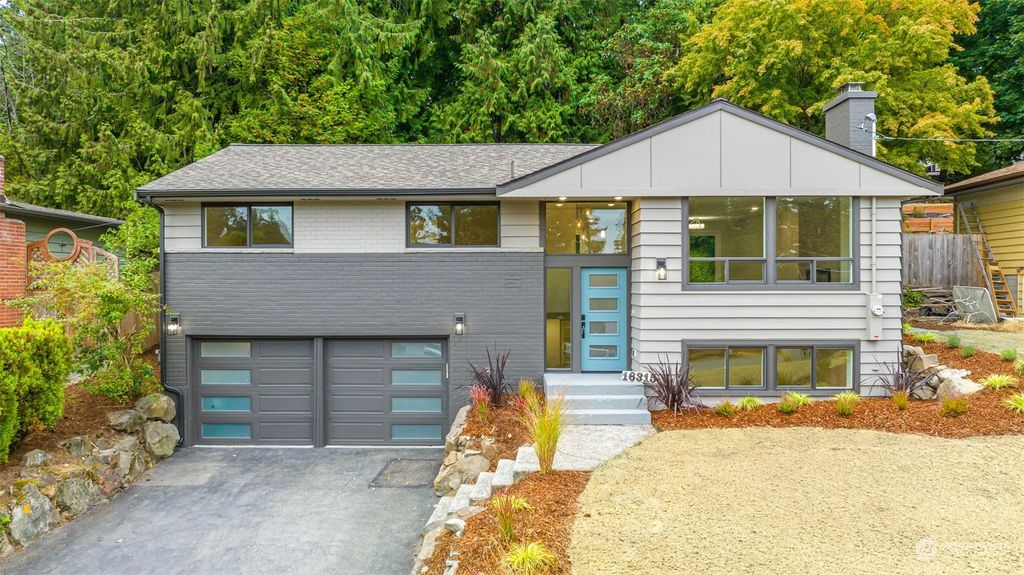 Photo of 16315 Densmore Avenue N, Shoreline, WA 98133 (MLS # 2158620)