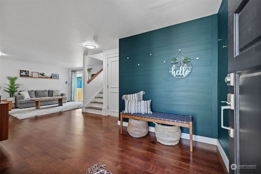 Photo of 807 Ford Avenue, Snohomish, WA 98290 (MLS # 2069511)