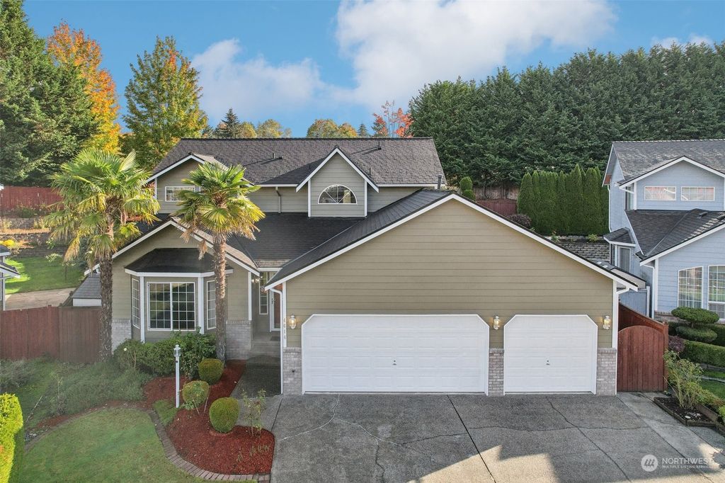 Photo of 4614 NE 7th Place, Renton, WA 98059 (MLS # 2303361)