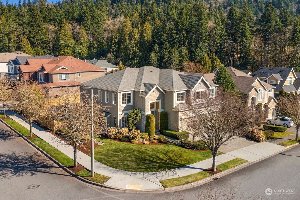 Photo of 13904 SE 87th Street, Newcastle, WA 98059 (MLS # 2215214)