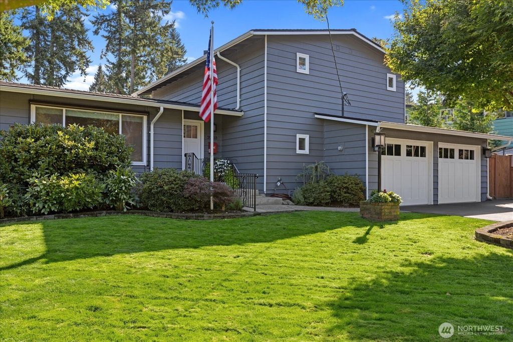 Photo of 20903 88th Place W, Edmonds, WA 98026 (MLS # 2434941)
