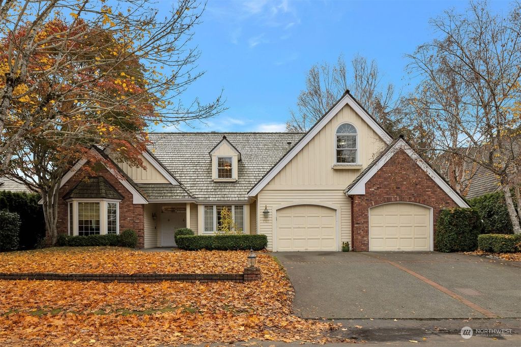 Photo of 7505 81st Place SE, Mercer Island, WA 98040 (MLS # 2022449)
