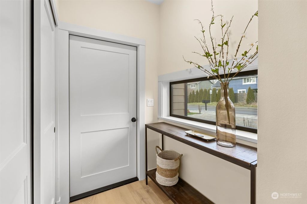 Photo of 8237 NE 124th Street, Kirkland, WA 98034 (MLS # 2329174)