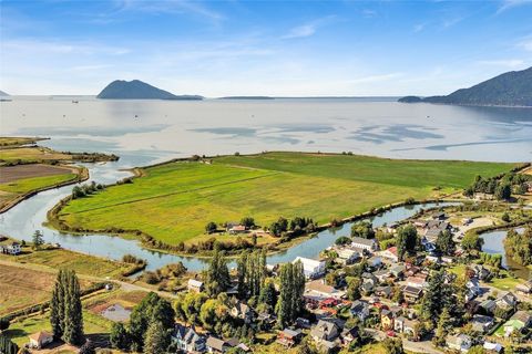 Photo of 5544 Smith Road, Bow, WA 98232 (MLS # 2436497)