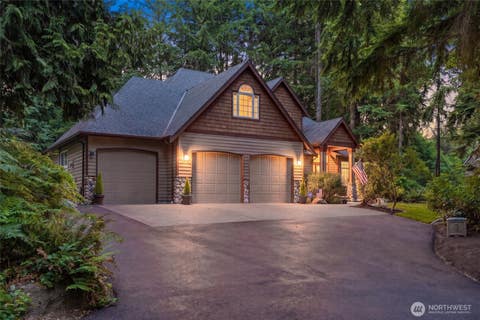 Photo of 32704 193rd Avenue SE, Kent, WA 98042 (MLS # 2559739)