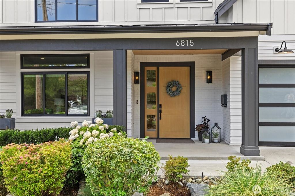 Photo of 6815 43rd Avenue NE, Seattle, WA 98115 (MLS # 2413950)