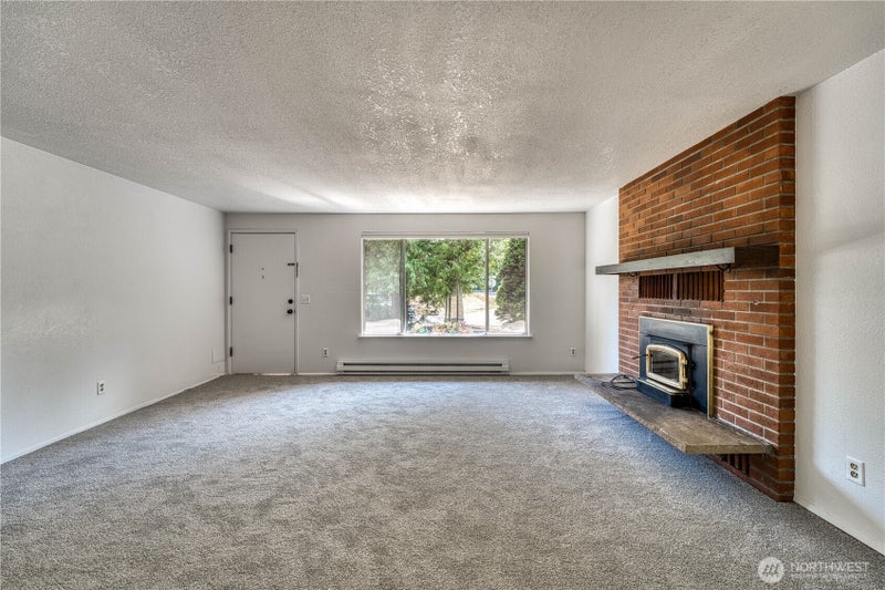 410 El Camino Drive