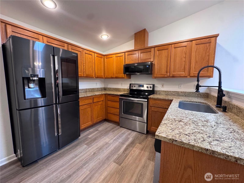 9105 176th Street NW B
