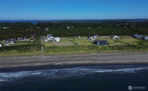1501 Beach Glass Lane Westport WA 98595