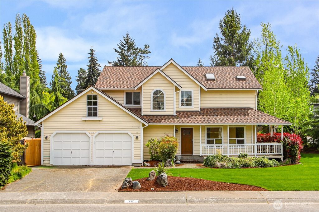 Photo of 337 S 302nd Place, Federal Way, WA 98003 (MLS # 2363358)