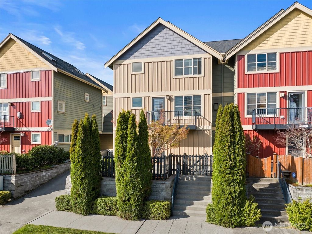 Photo of 836 NW 52nd Street #B, Seattle, WA 98107 (MLS # 2503624)