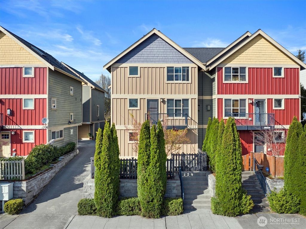 Photo of 836 NW 52nd Street #B, Seattle, WA 98107 (MLS # 2503624)