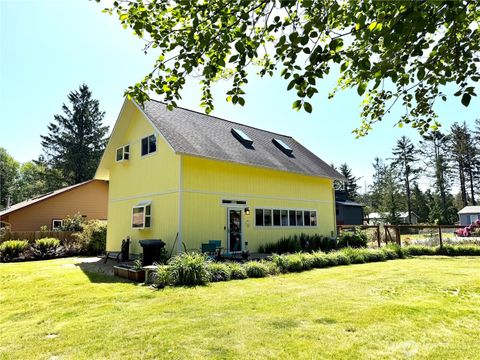 Photo of 1203 242nd Place, Ocean Park, WA 98640 (MLS # 2340434)