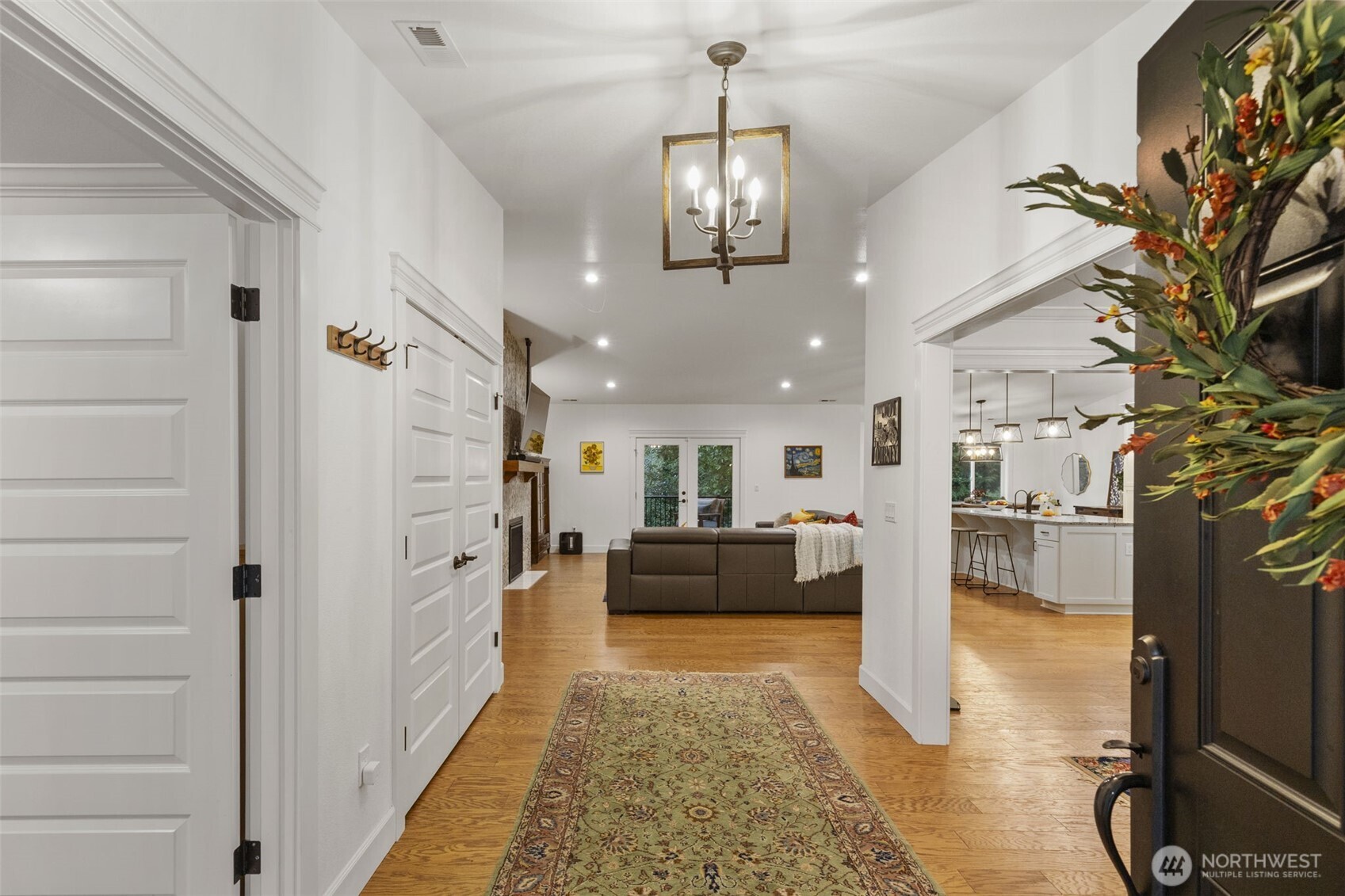 9236 NE Country Woods Lane