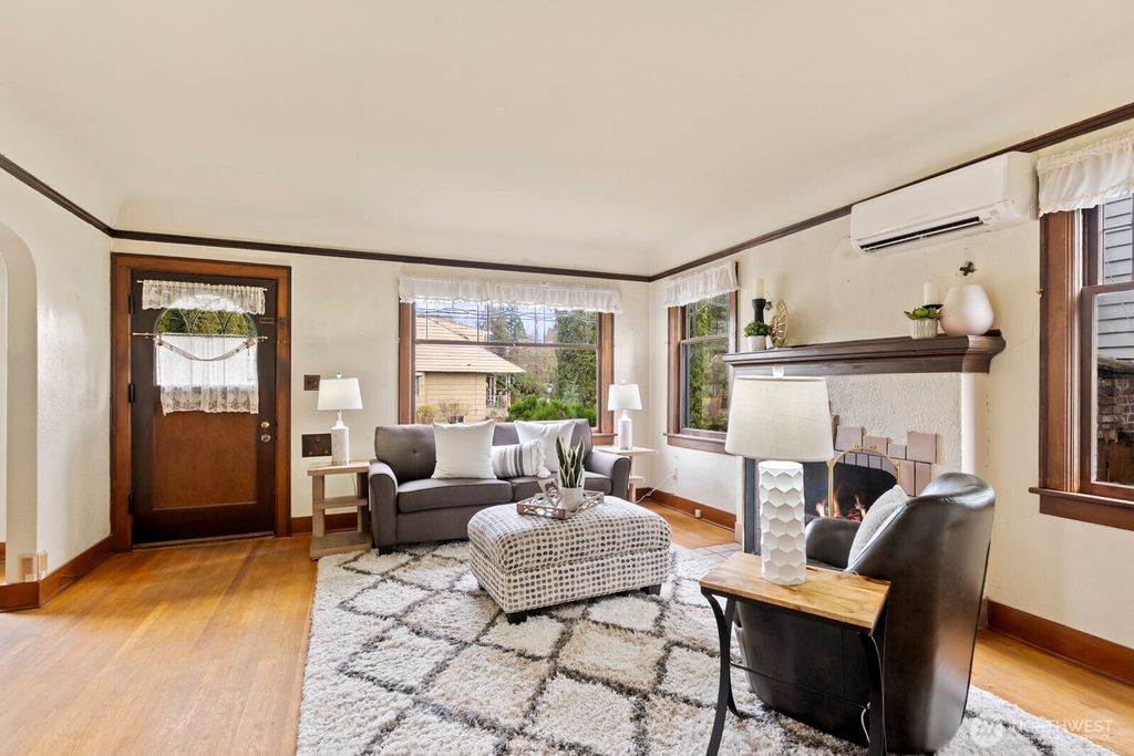 Photo of 7705 3rd Avenue NW, Seattle, WA 98117 (MLS # 2465126)