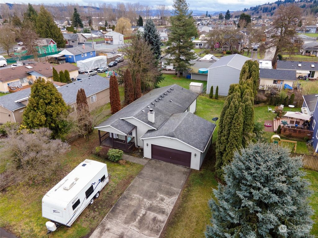 Photo of 311 Tacoma Boulevard S, Pacific, WA 98047 (MLS # 2199618)